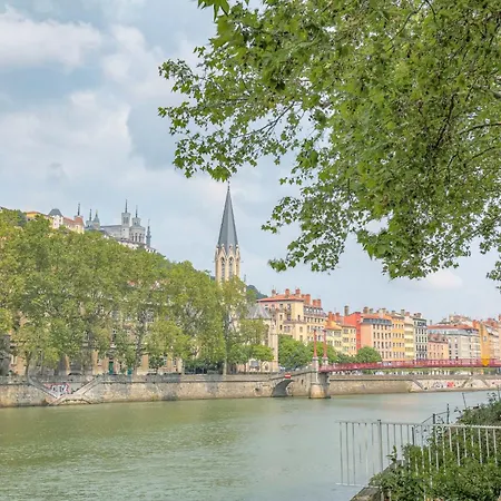Lägenhet Cosy Et Calme Proche Metro Montplaisir Lyon